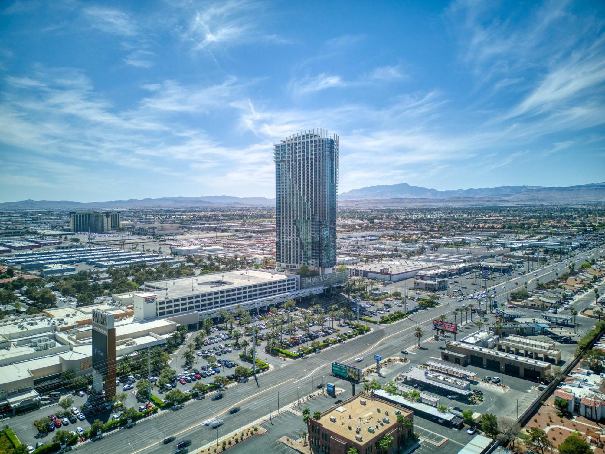Palms Place Hotel By Zelloo Las Vegas Exterior foto