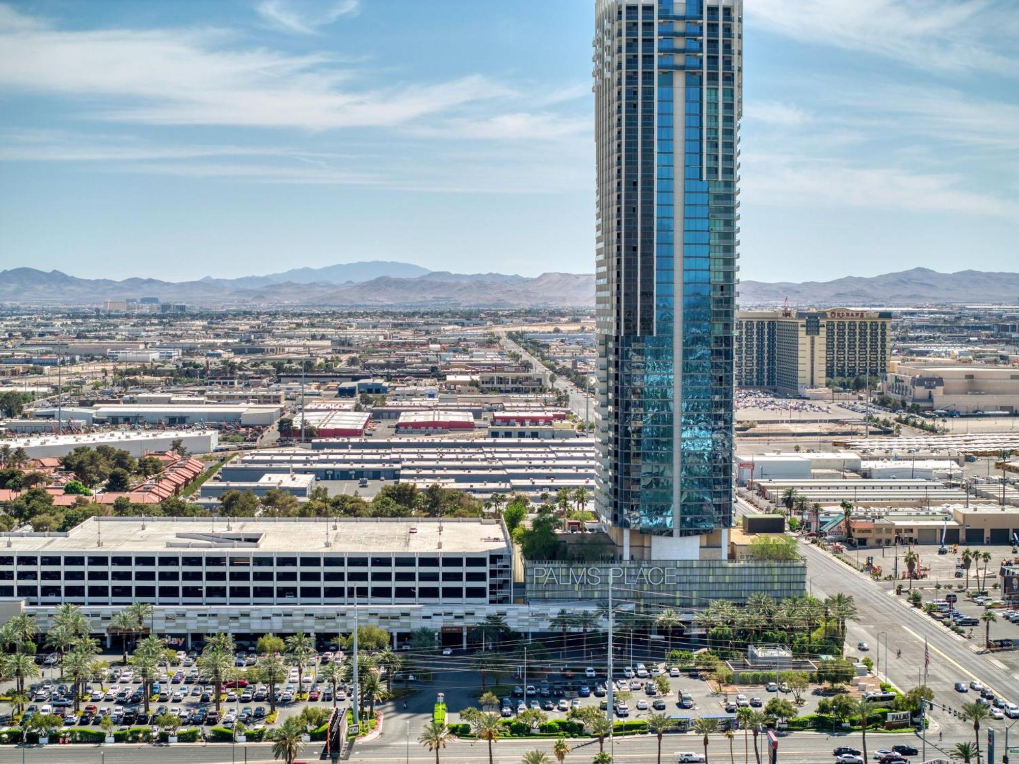 Palms Place Hotel By Zelloo Las Vegas Exterior foto